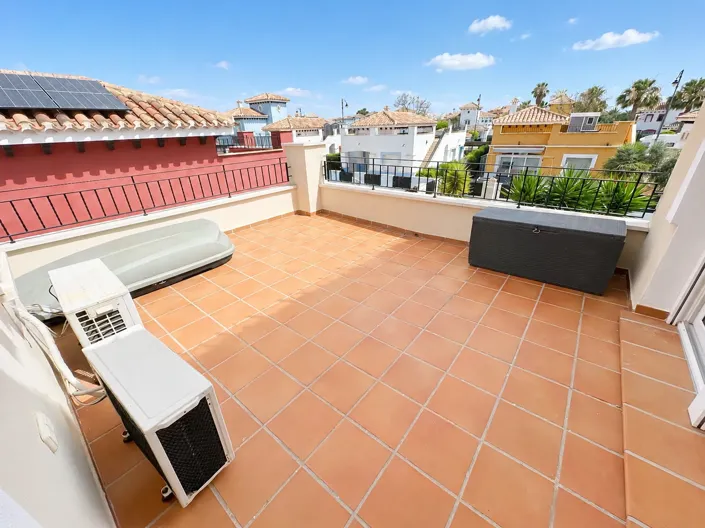 Image No.27-3 Bed Villa for sale