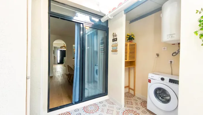 Image No.28-3 Bed Townhouse for sale