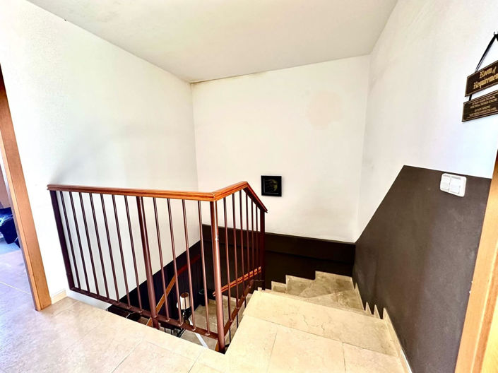 Image No.16-3 Bed Townhouse for sale