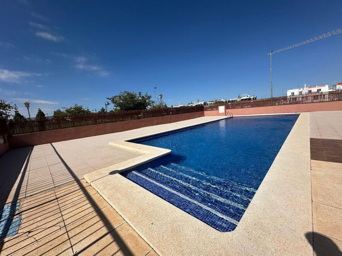 Image No.4-3 Bed Townhouse for sale