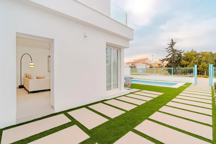 Image No.9-3 Bed Villa for sale