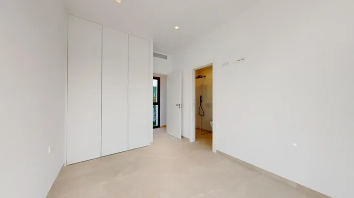 Image No.13-3 Bed Villa for sale