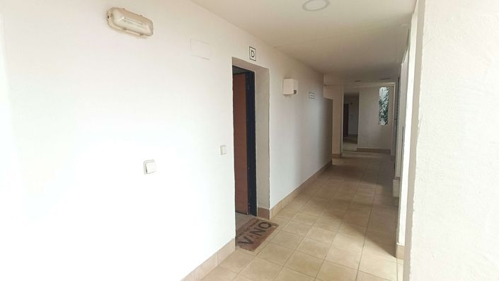 Image No.24-Appartement de 2 chambres à vendre