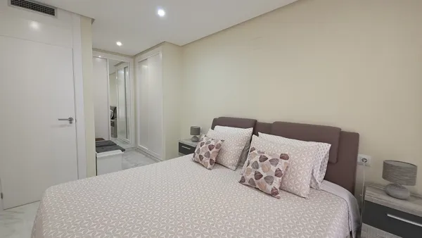 Image No.15-2 Bed Apartment for sale