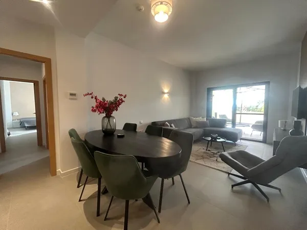 Image No.18-3 Bed Apartment for sale