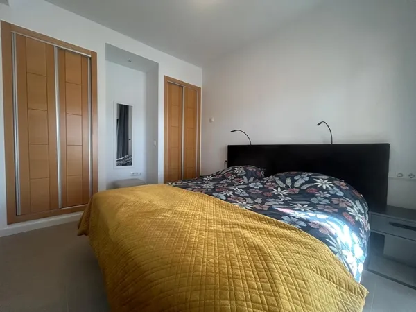 Image No.21-3 Bed Apartment for sale