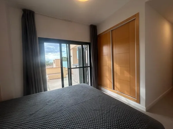 Image No.24-3 Bed Apartment for sale
