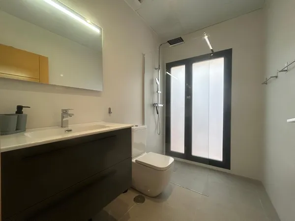 Image No.30-3 Bed Apartment for sale