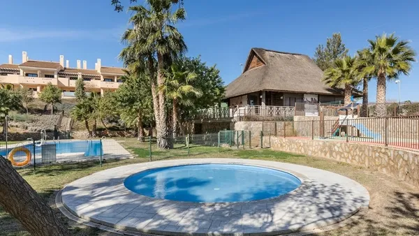 Image No.2-3 Bed Apartment for sale