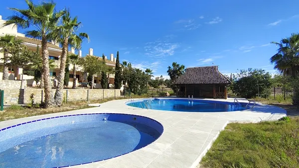 Image No.24-2 Bed Apartment for sale