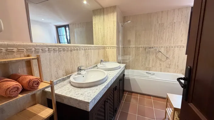 Image No.15-2 Bed Apartment for sale