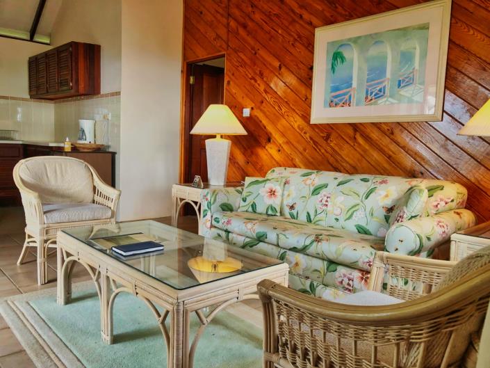 Image No.8-7 Bed Cottage for sale