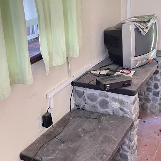 Image No.17-6 Bed Commercial for sale