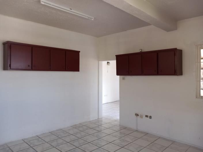 Image No.11-8 Bed Commercial for sale