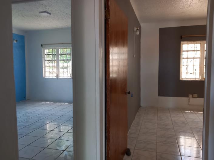 Image No.5-8 Bed Commercial for sale