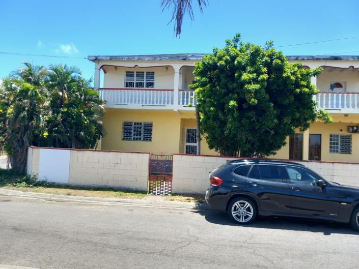 Image No.2-8 Bed Commercial for sale