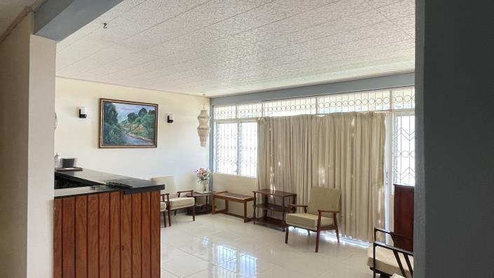 Image No.26-5 Bed House for sale