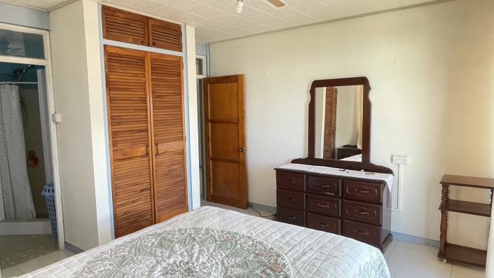 Image No.27-5 Bed House for sale