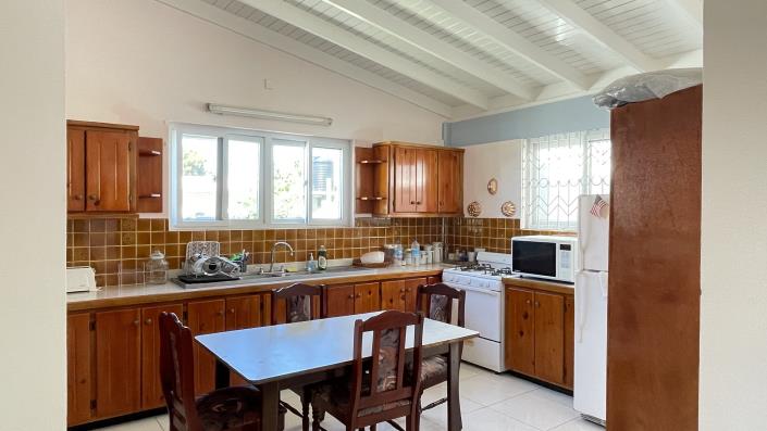 Image No.38-5 Bed House for sale