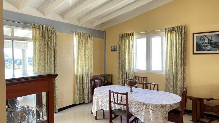 Image No.39-5 Bed House for sale