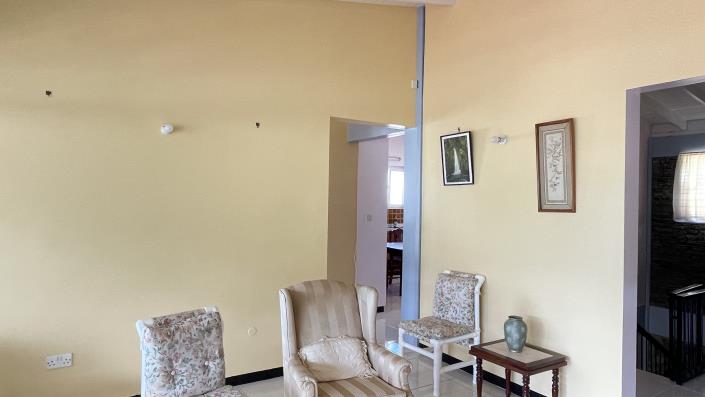 Image No.40-5 Bed House for sale