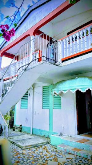 Image No.18-Commercial de 4 chambres à vendre à Dominique