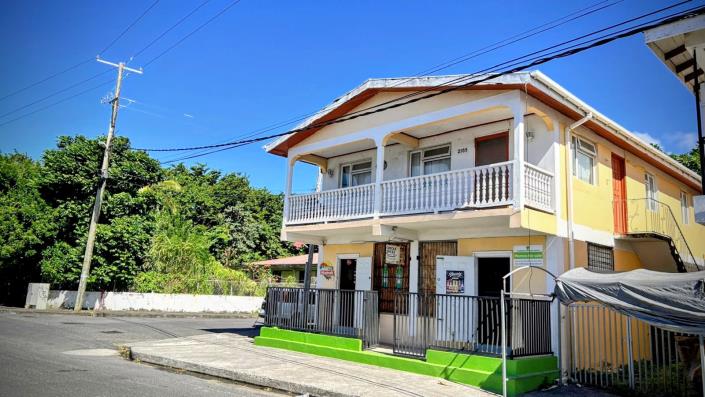 Image No.23-Commercial de 4 chambres à vendre à Dominique