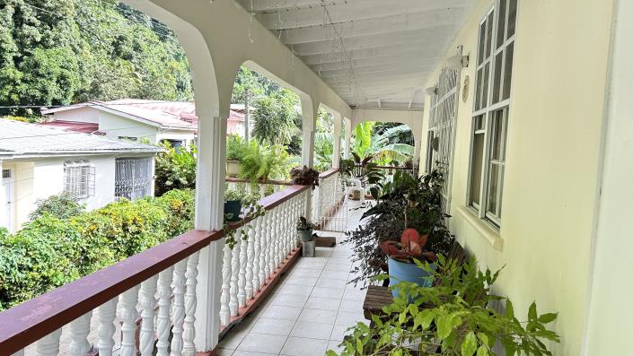 Image No.4-4 Bed House for sale