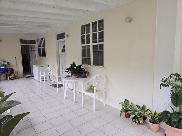 Image No.16-4 Bed House for sale