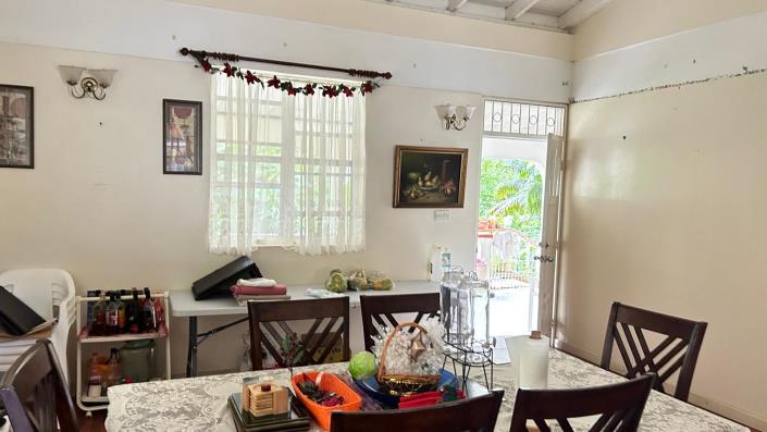 Image No.33-4 Bed House for sale