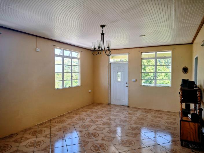 Image No.11-4 Bed House for sale