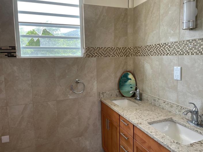 Image No.2-3 Bed House for sale