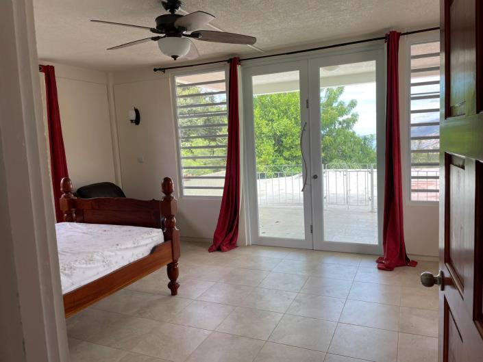Image No.15-3 Bed House for sale