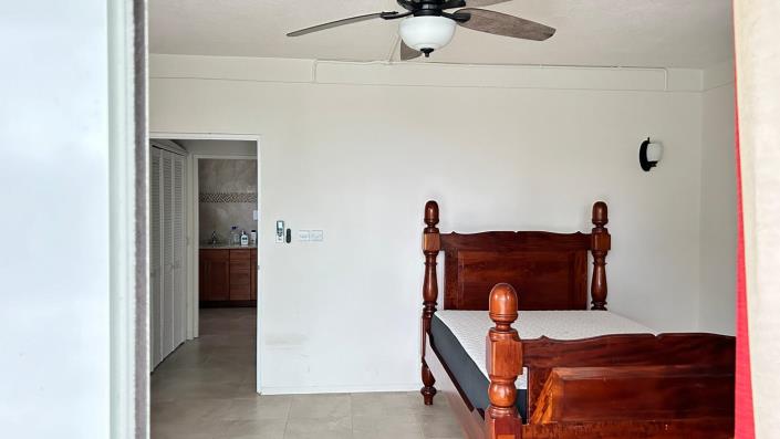 Image No.26-3 Bed House for sale
