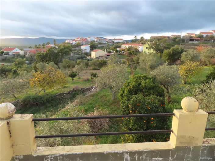 Image No.15-3 Bed Property for sale