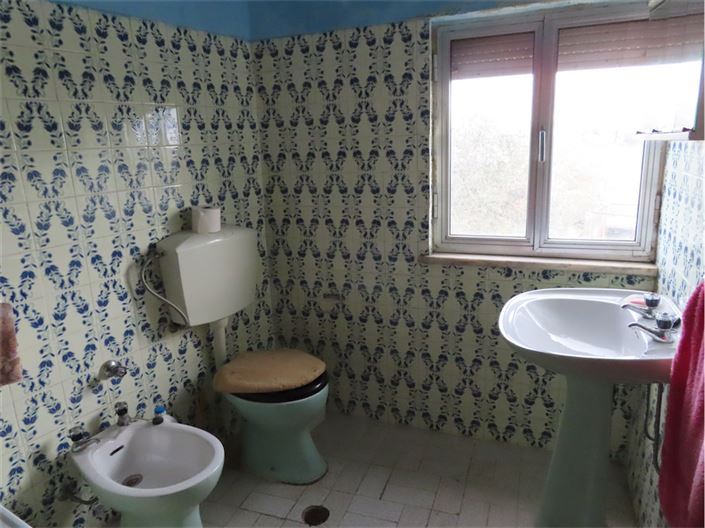 Image No.29-3 Bed Property for sale