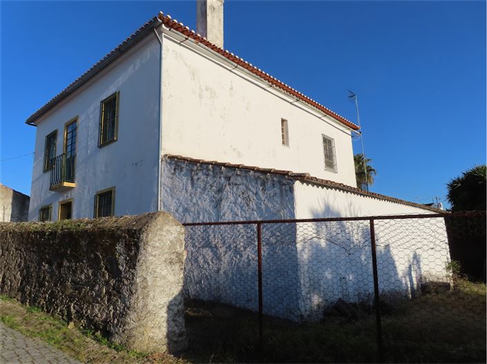 Image No.14-6 Bed Property for sale