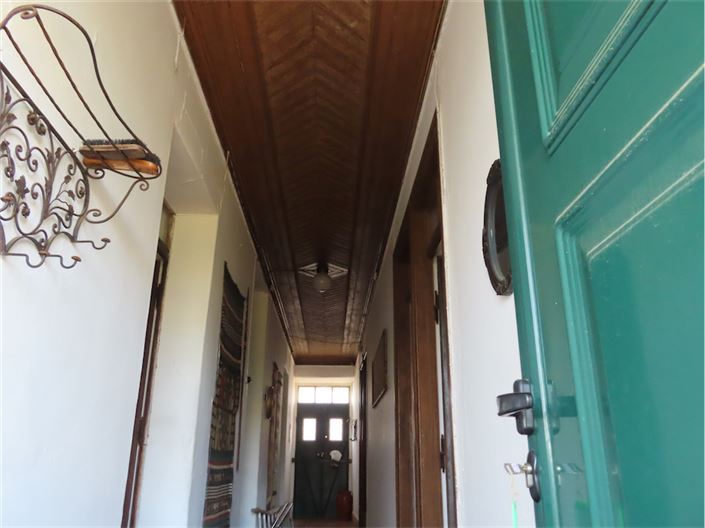 Image No.26-6 Bed Property for sale