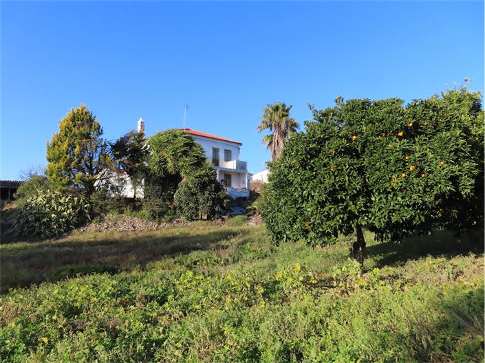 Image No.6-6 Bed Property for sale