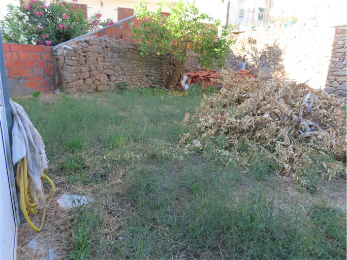 Image No.18-3 Bed Property for sale