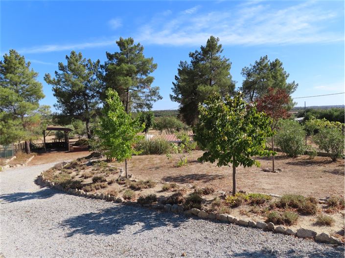 Image No.19-3 Bed Property for sale