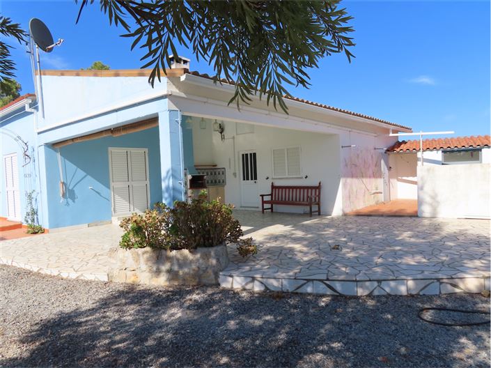 Image No.30-3 Bed Property for sale