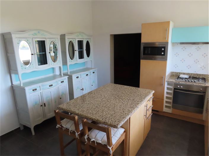 Image No.33-3 Bed Property for sale