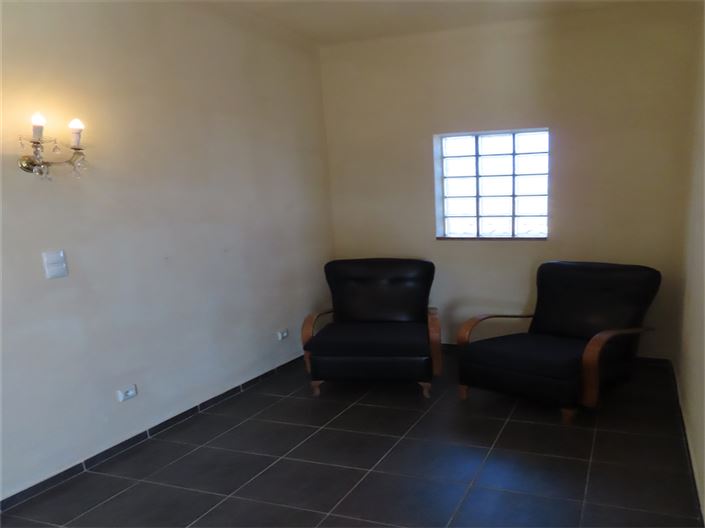 Image No.41-3 Bed Property for sale