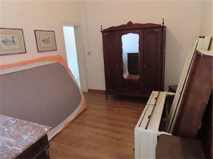 Image No.45-3 Bed Property for sale