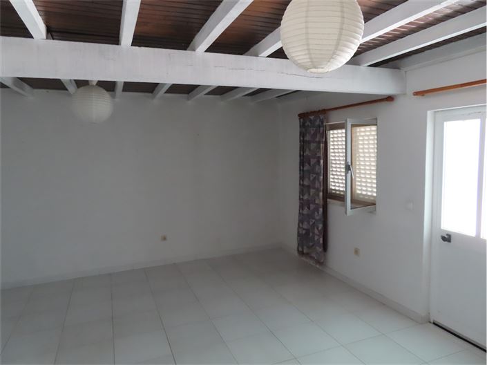 Image No.48-3 Bed Property for sale