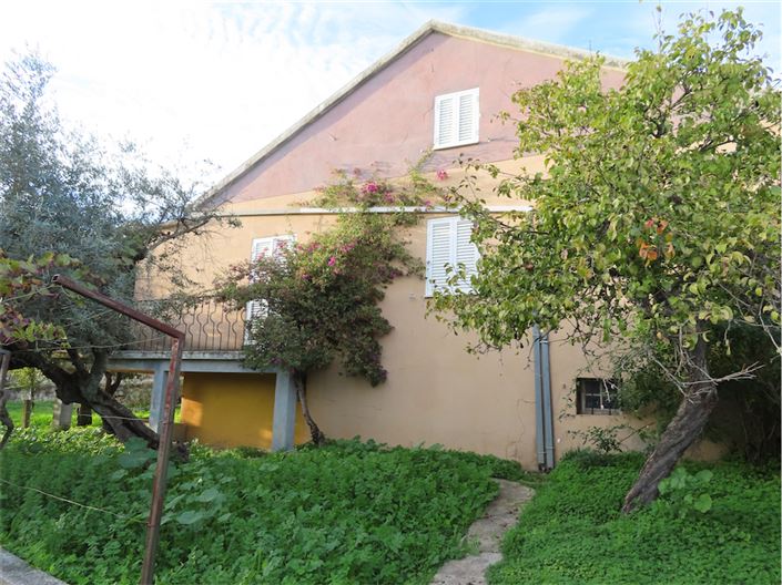 Image No.22-3 Bed Property for sale