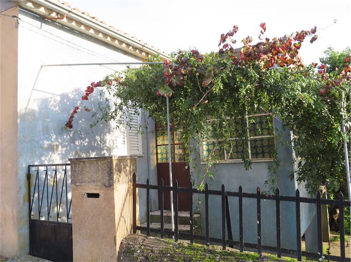 Image No.4-3 Bed Property for sale