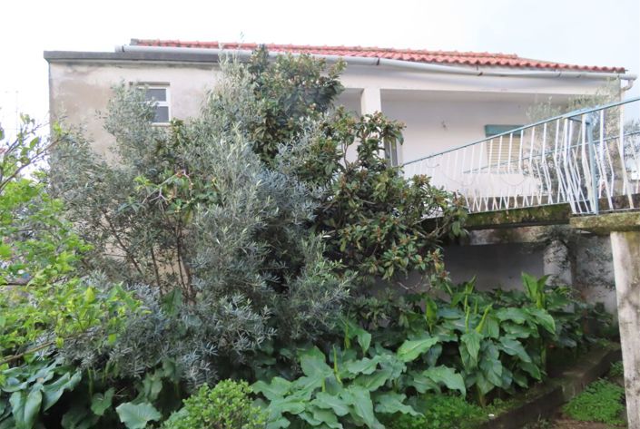 Image No.2-4 Bed Property for sale