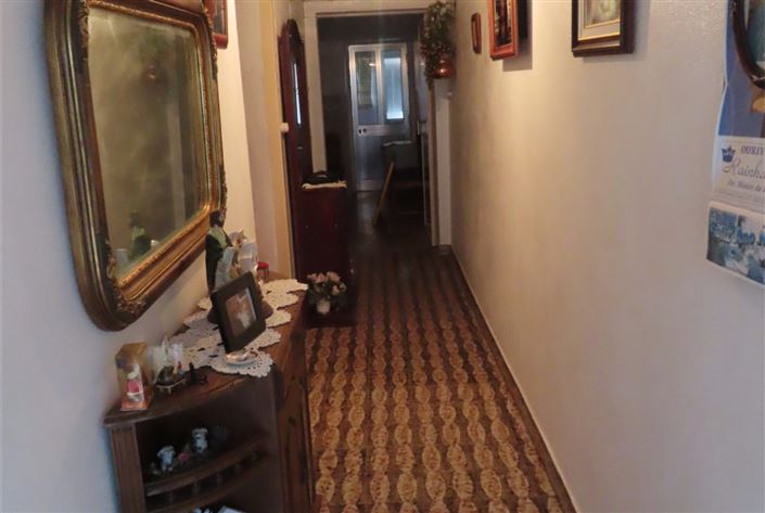 Image No.37-3 Bed Property for sale